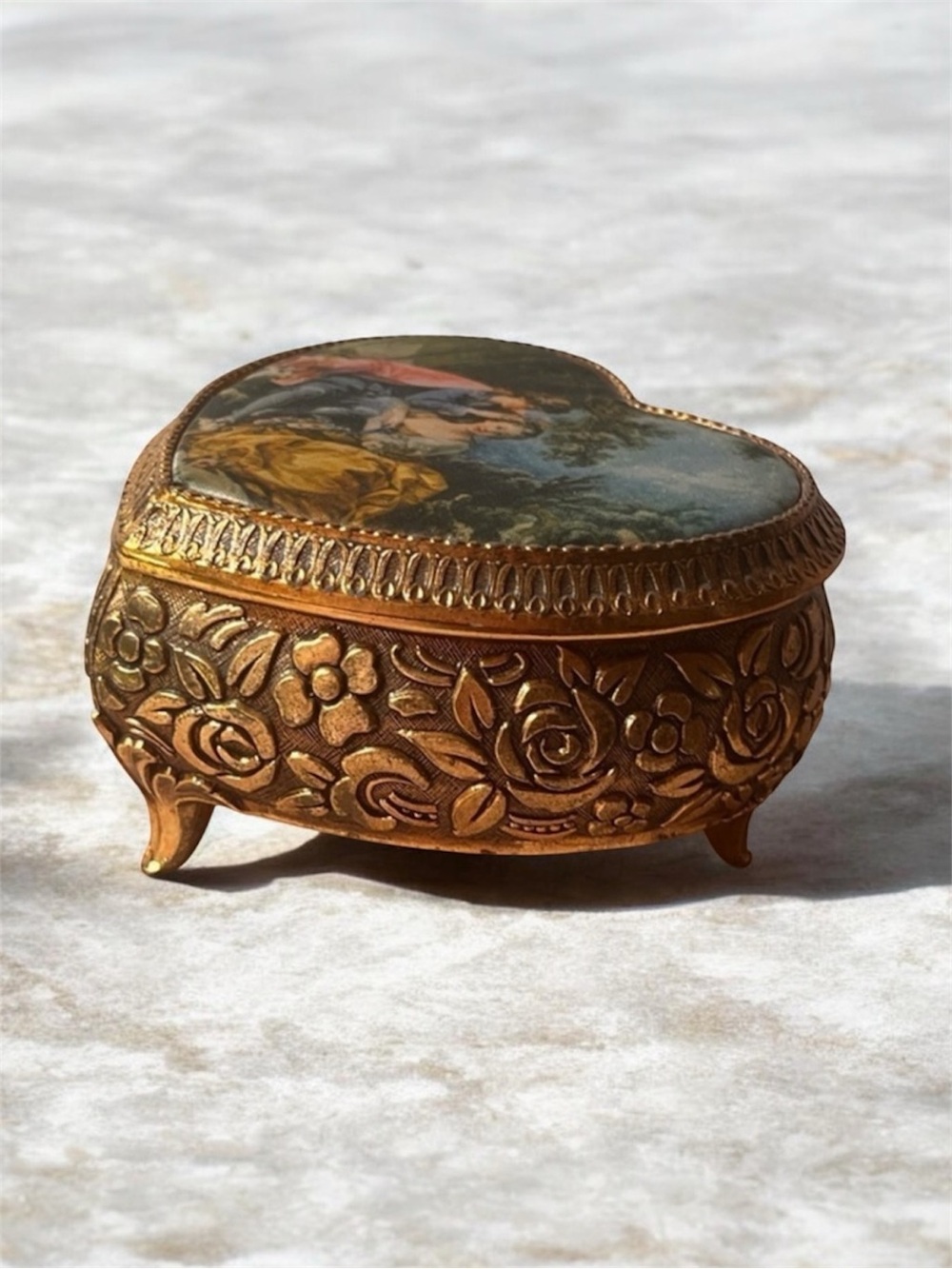 VTG Gold Ornate Metal Heart Jewelry Trinket Box Couple Silk Footed